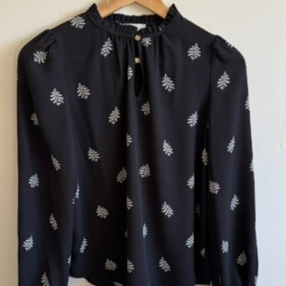 LOFT Tops - Ann Taylor LOFT Ruffle Neck Blouse | Black & White Leaf Print Long Sleeve XXSP
